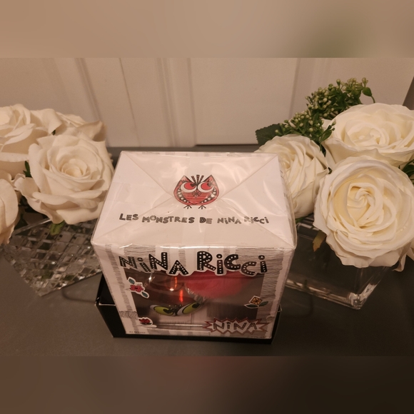 Limited Edition Nina - Les Monstres De Nina Ricci EDT; 80ml / 2.7 fl.oz; Sealed - Picture 8 of 13